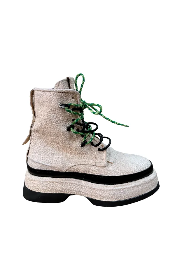 AS 98 LACED ANKLE BOOTS MILK