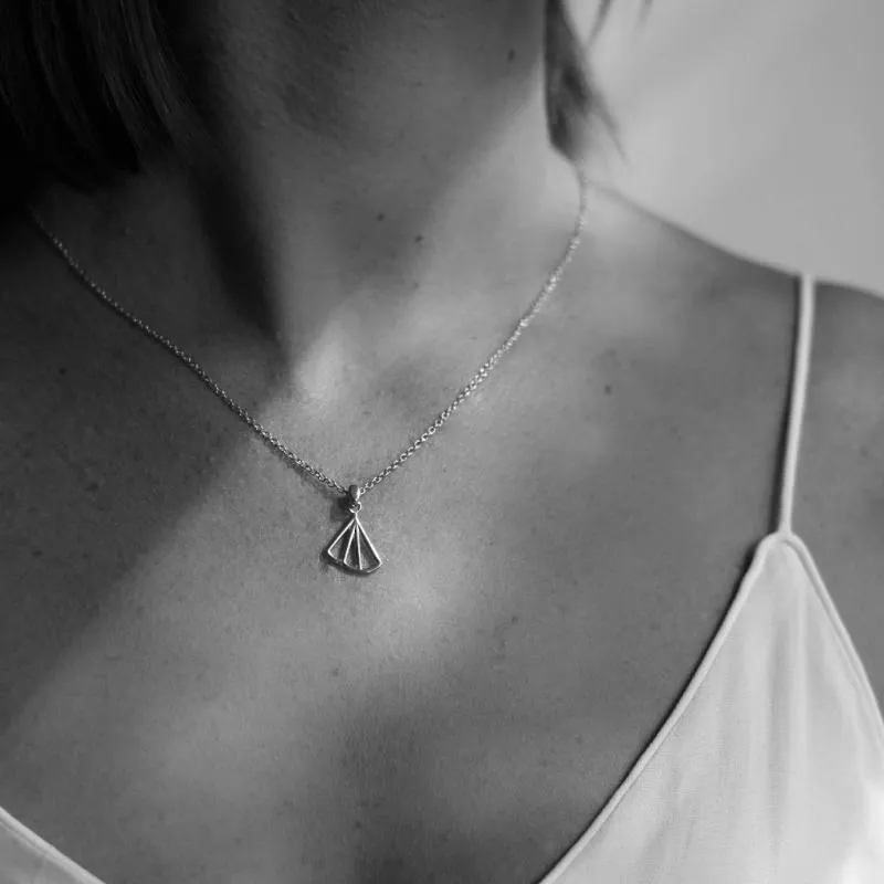Wedge Fan Necklace, Gold